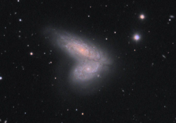 NGC 4568 Galaxie jumeaux siamois